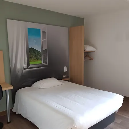 Hotel Béthune Bruay-la-buissière Bruay-la-Buissière